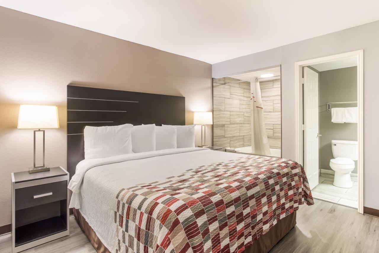 Red Roof Inn & Suites Athens, Al מראה חיצוני תמונה