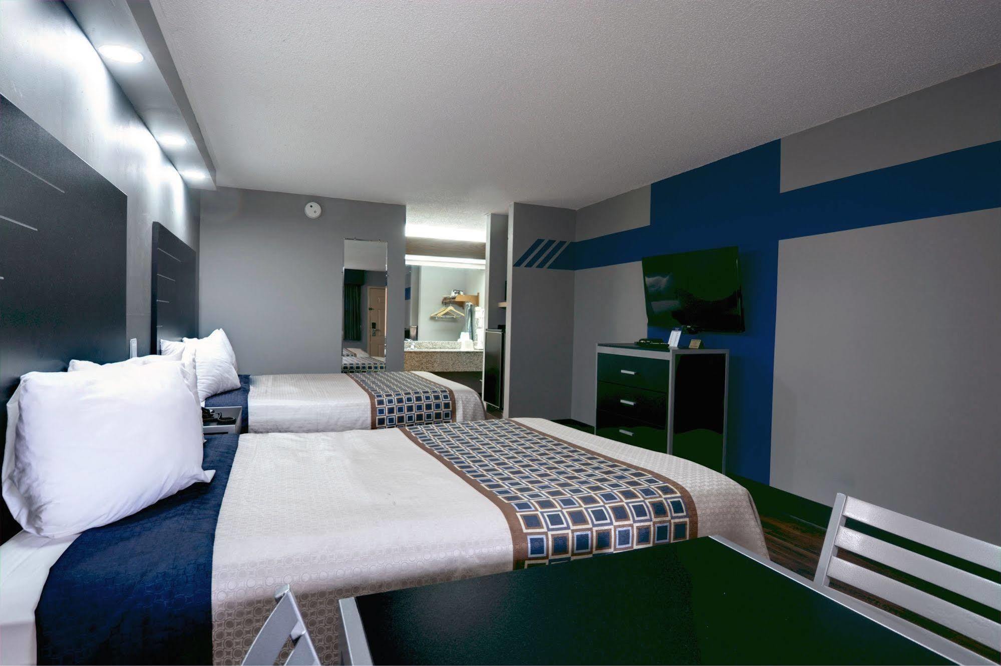 Red Roof Inn & Suites Athens, Al מראה חיצוני תמונה